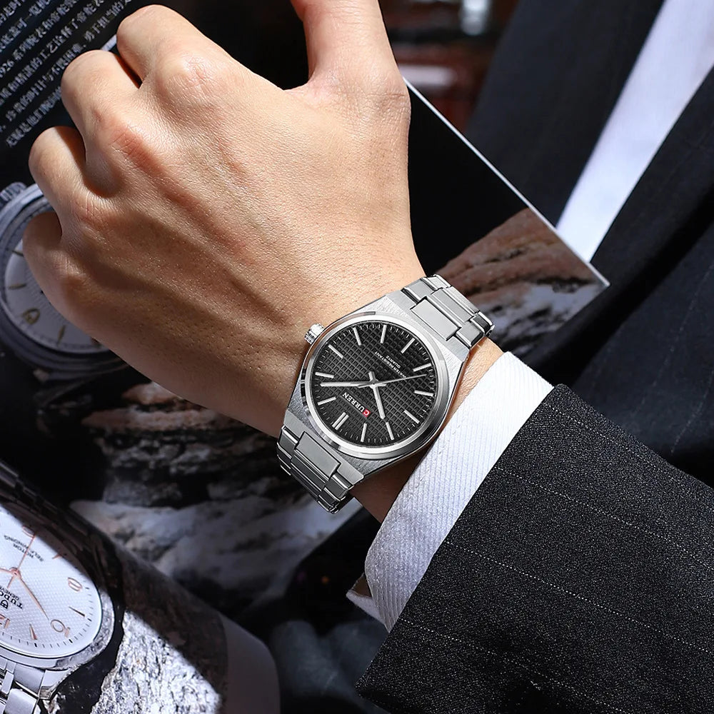 CURREN 8439 Casal Relógio de Quartzo Prateado Ouro Lazer Simples Negócios Pulseira de Aço Inoxidável Relógio de Pulso para Homens