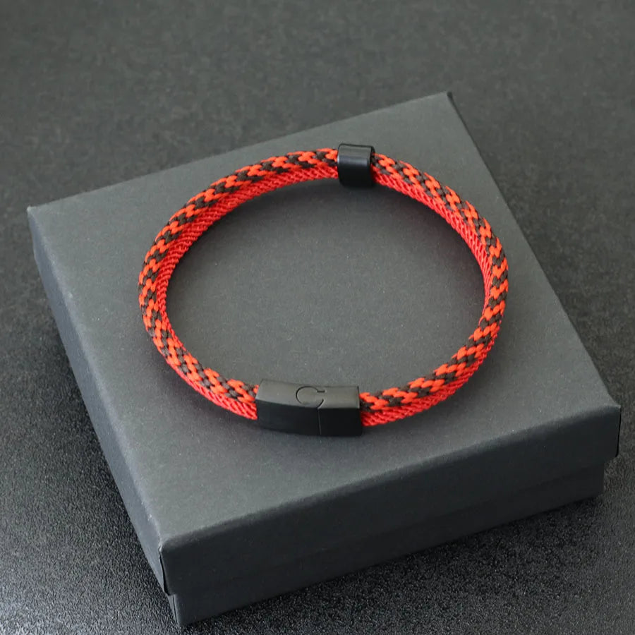 New Stylish Paracord Bracelet Men Stainless Steel Magnet Buckle Bicolor Thread Bangle Outdoor Riding Nautical Wrap Braslet Homme